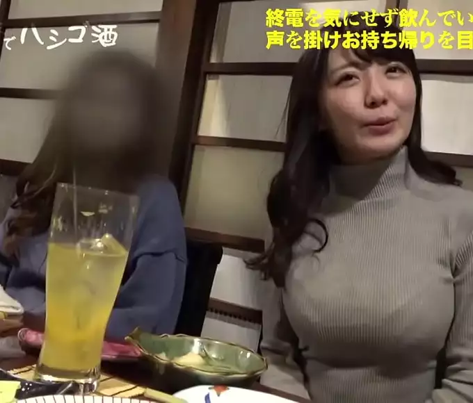 Witness the Sensual Allure of Hottest JAV Enchantress, Minon Aisu!