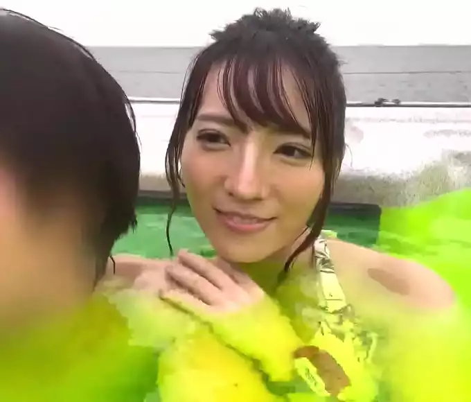 Revealed: Shiori's Big Breasts and Magic Act on Apology Live Paco Trip after Cheating on Boyfriend! 'Office Lady' Part 1