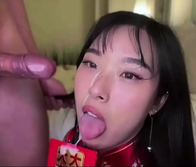 Korean ABG Elle Lee's Lunar New Year Surprise from Her Chinese Fan: A Must-Watch JAV Video!