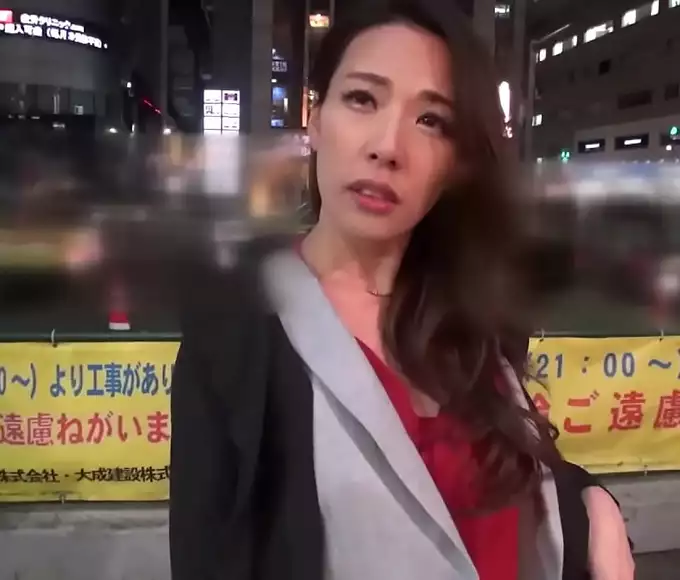 Introducing the Luscious [Gachi-nakadashi]! Experience Her Soft and Alluring First Time Shoot