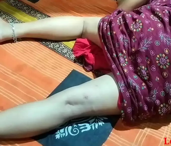 JAV Beauty Bhabhi's Seductive Home Adventure: A Must-Watch!