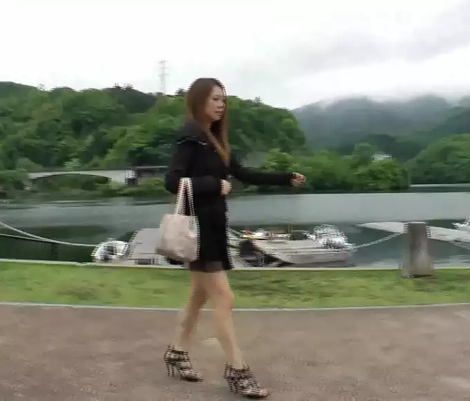 JAV MILF Kai Miharu's Outdoor Fucking and Peeing Adventures!