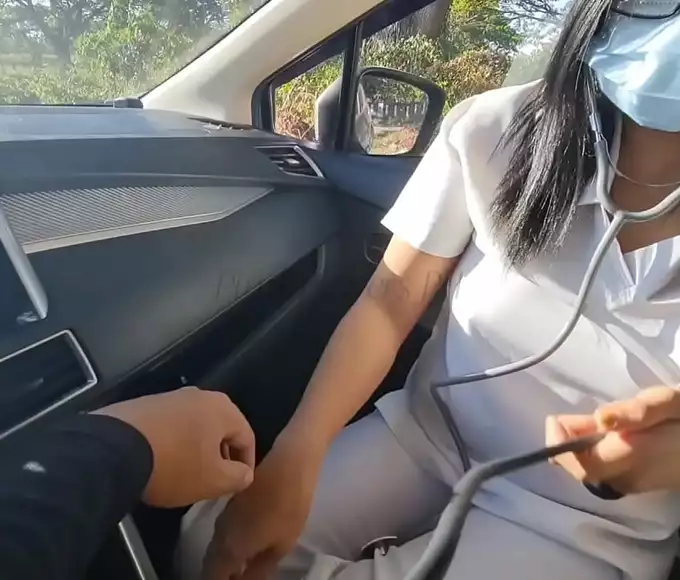 Naughty Nurse Gets Public Bonanza: Pinay Lovers Ph