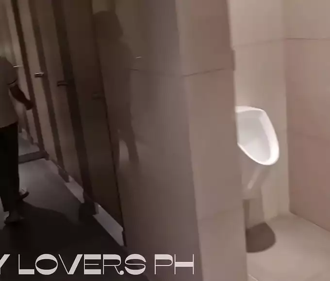 Caught on Camera: Filipina Teacher Caught Masturbating in Public Restroom