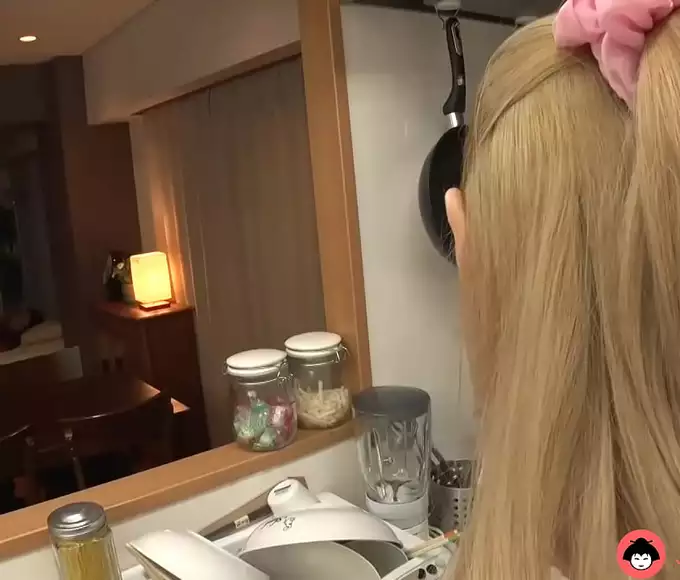 Japanese MILF Gives Blowjob in the Kitchen - Uncensored!