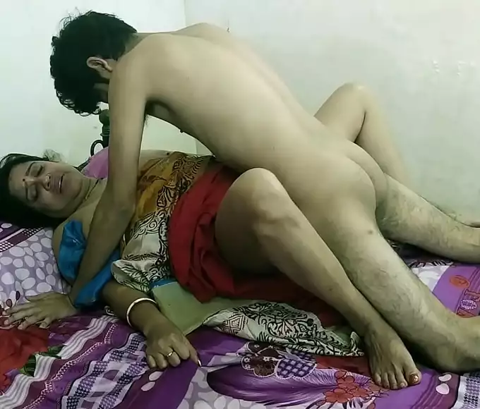 Caught In The Act! Desi Stepmom's Forbidden Fling With Teen Stepson