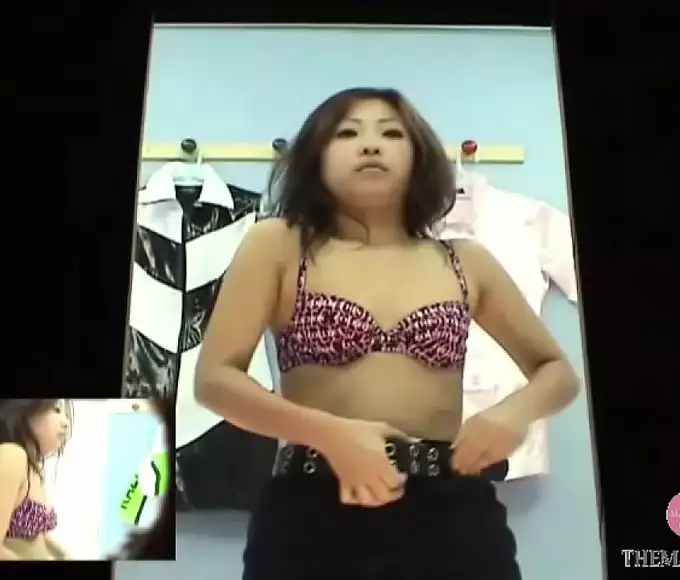 Unveiling The Luscious Curves Of The Jav Enchantress - Exclusive Sneak Peek At Her Changing Clothes!