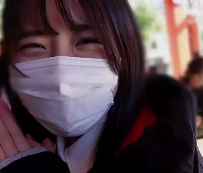 Discover The Alluring Amateur Hakedori: Cute Schoolgirl Skips Class For Her Favorite Porn Star